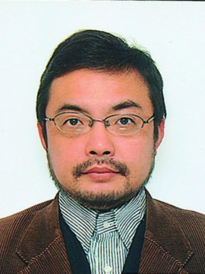 臼山 利信
