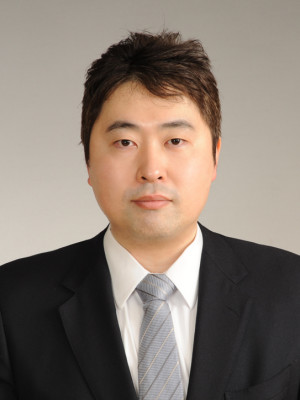 堤 智昭